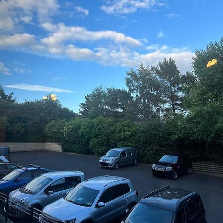 Edinburgh City Centre - Powderhall Modern Spacious 2 Bedroom Apartment With Free Parking 외부 사진