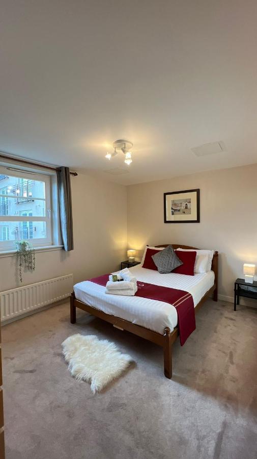 Edinburgh City Centre - Powderhall Modern Spacious 2 Bedroom Apartment With Free Parking 외부 사진